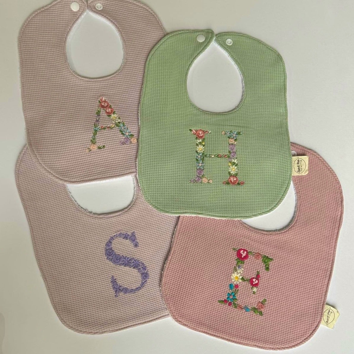 Bib - Initial