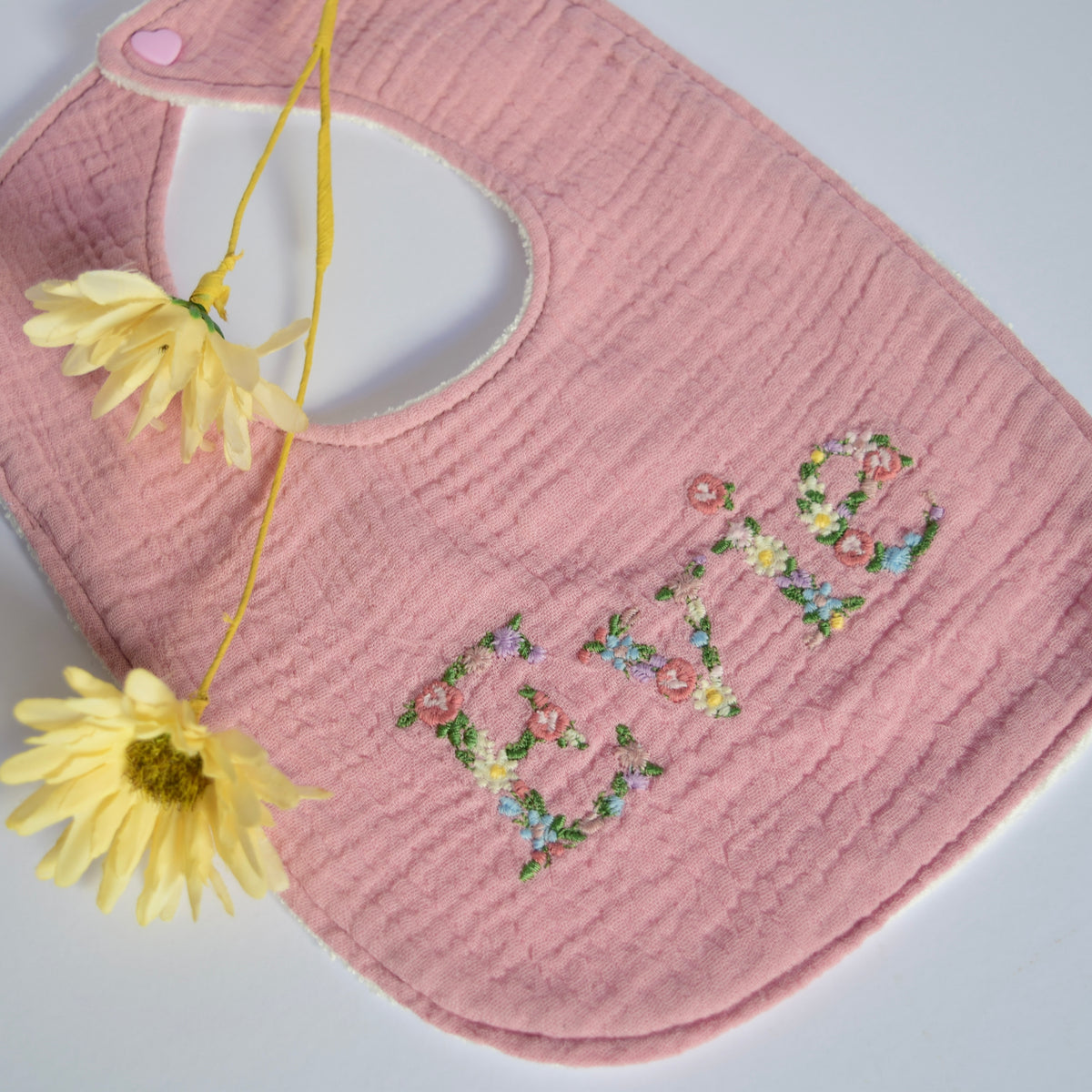 Bib - First Name (Cottage)