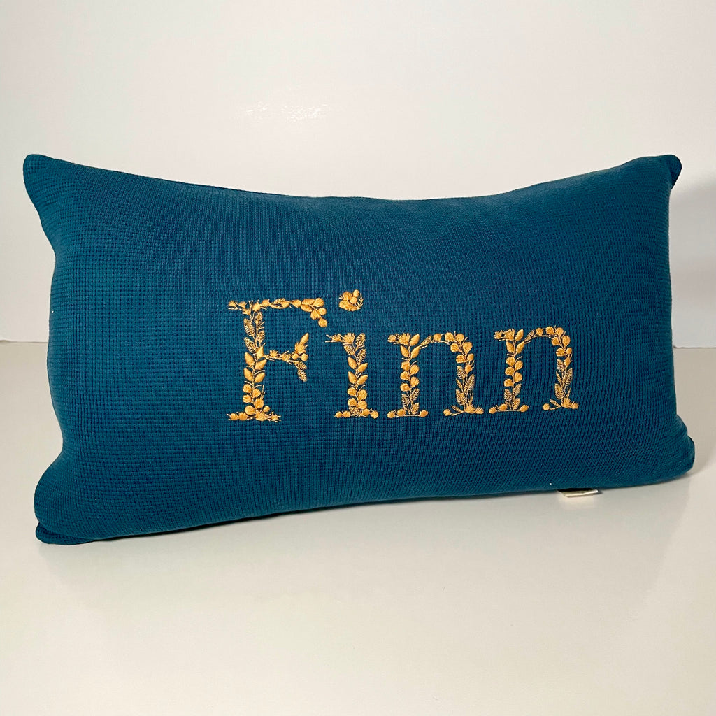 Pillow - Monochrome Wattle