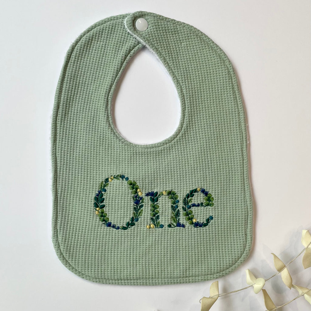 Bib - One
