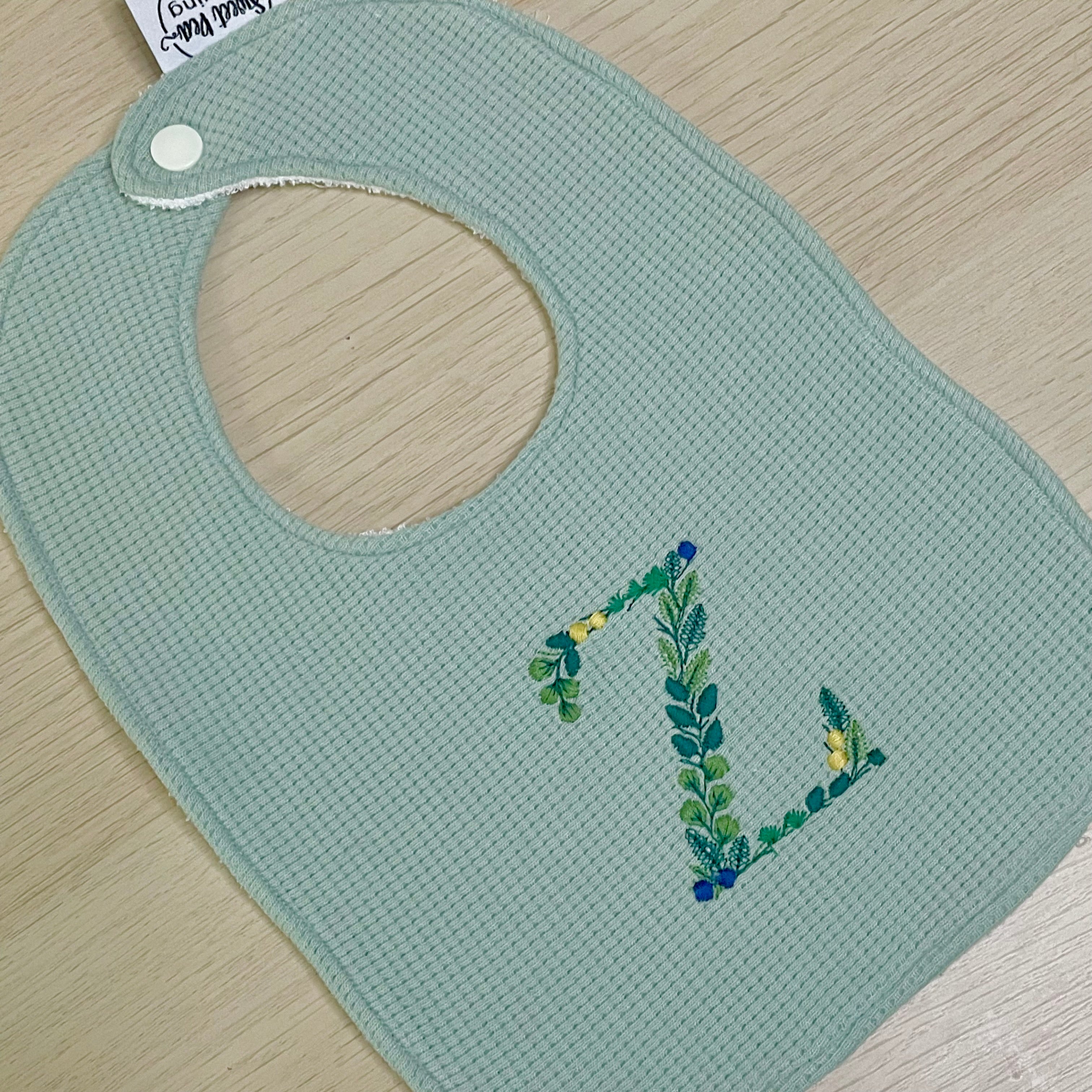 Bib - Initial