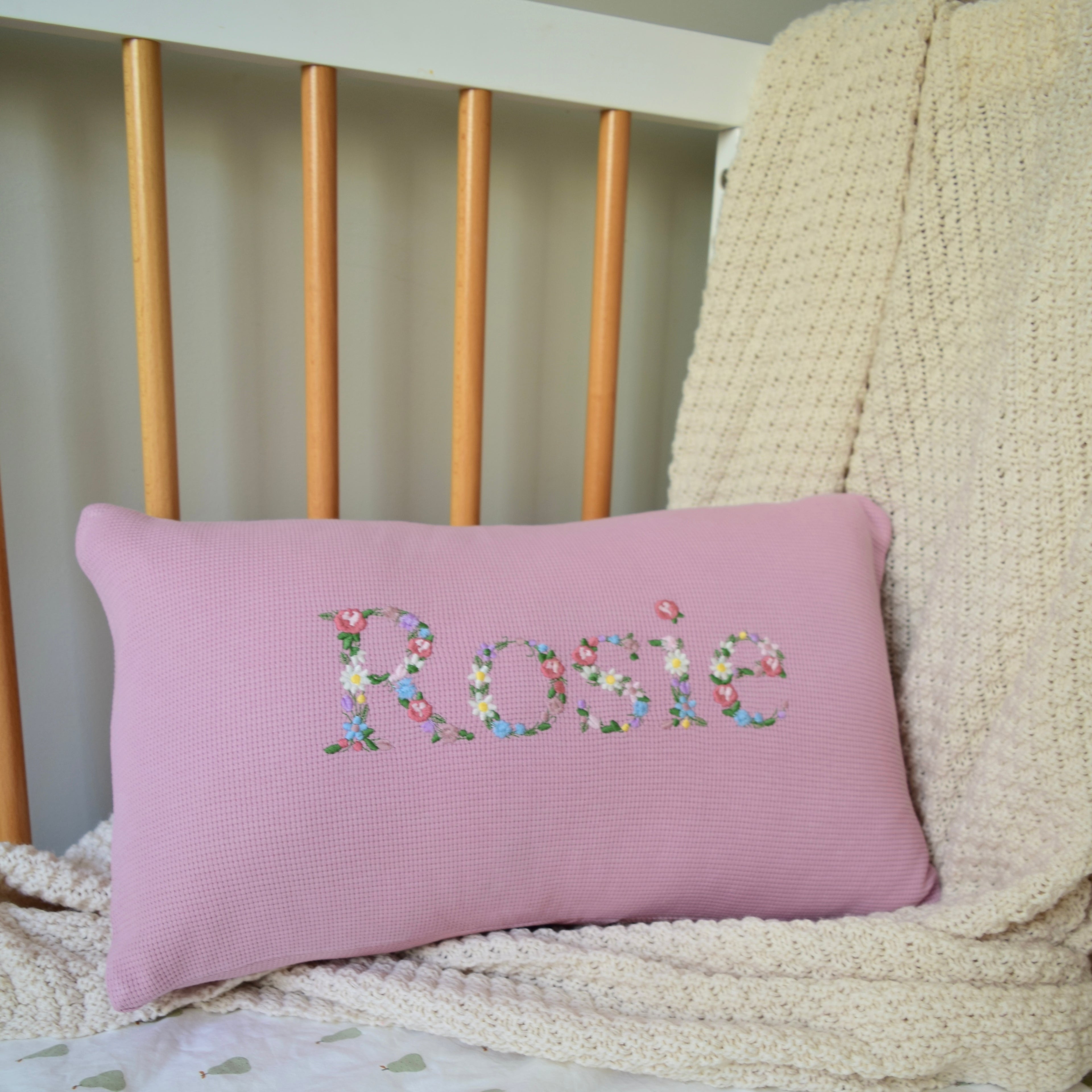 Pillow - Cottage