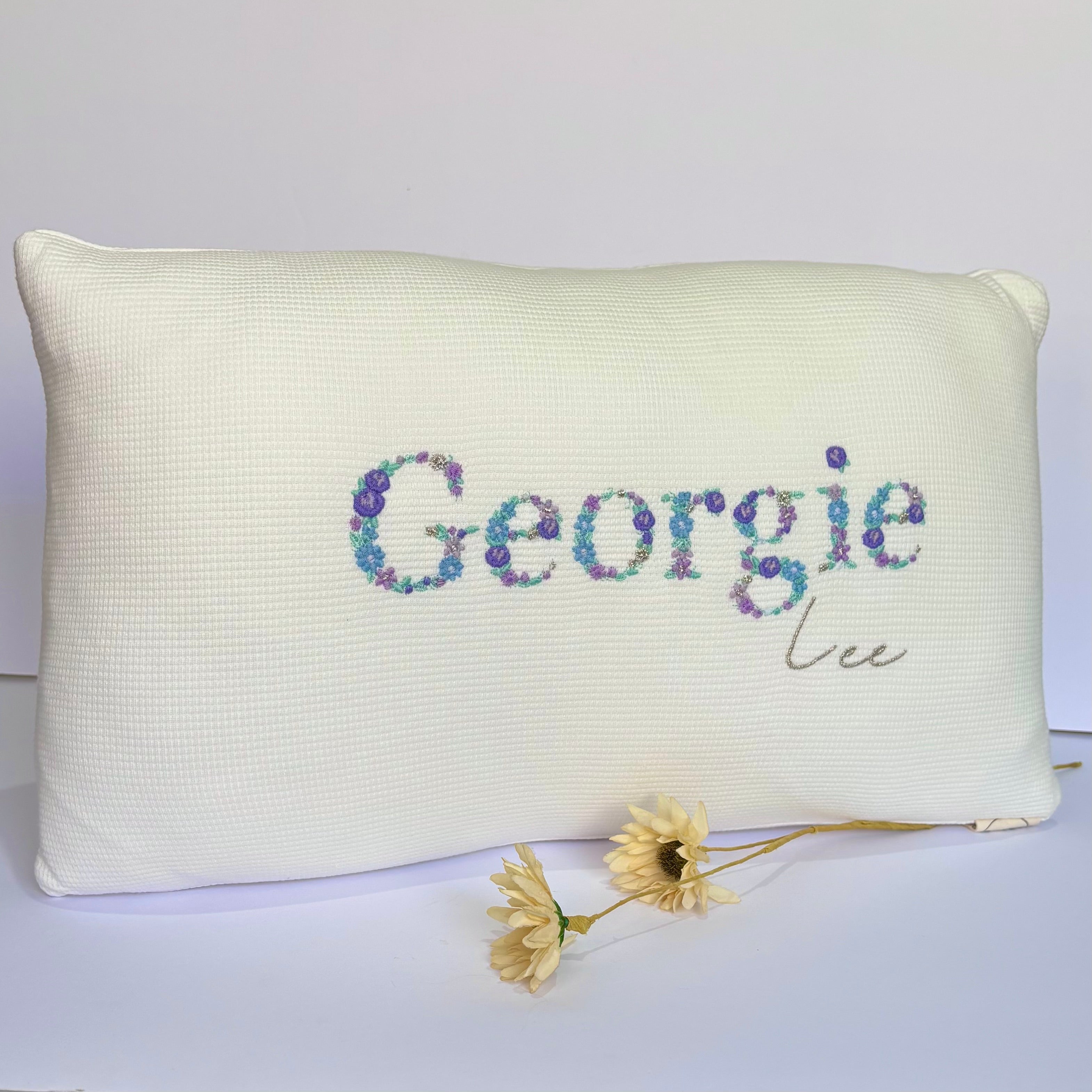 Pillow - Iris